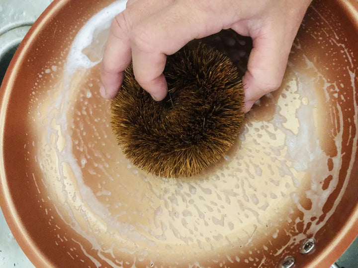 Round Coconut Scrubbie Beauty Me Mother Earth
