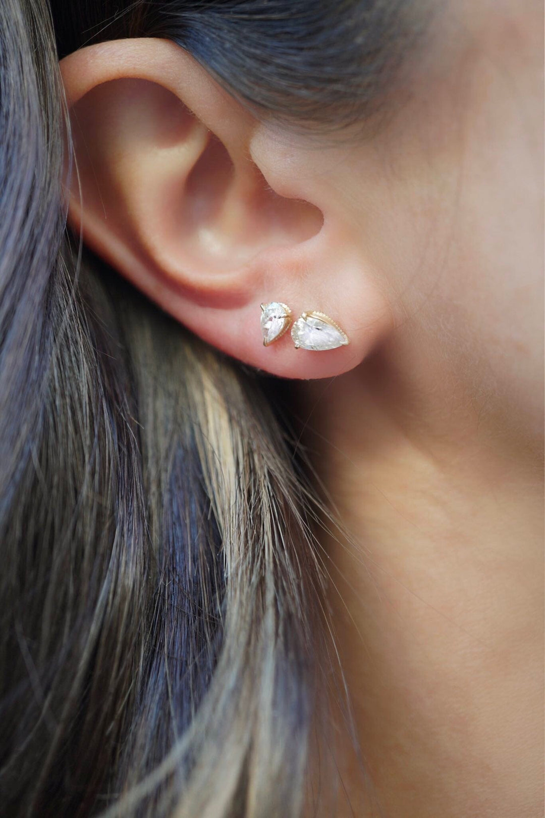 NEW Solitaire Diamond Pear Studs Bayou with Love