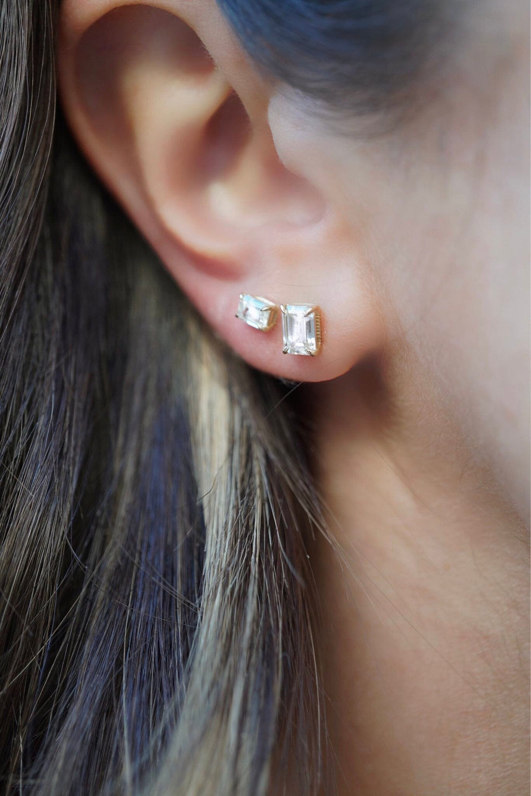NEW Solitaire Diamond Emerald Studs Bayou with Love