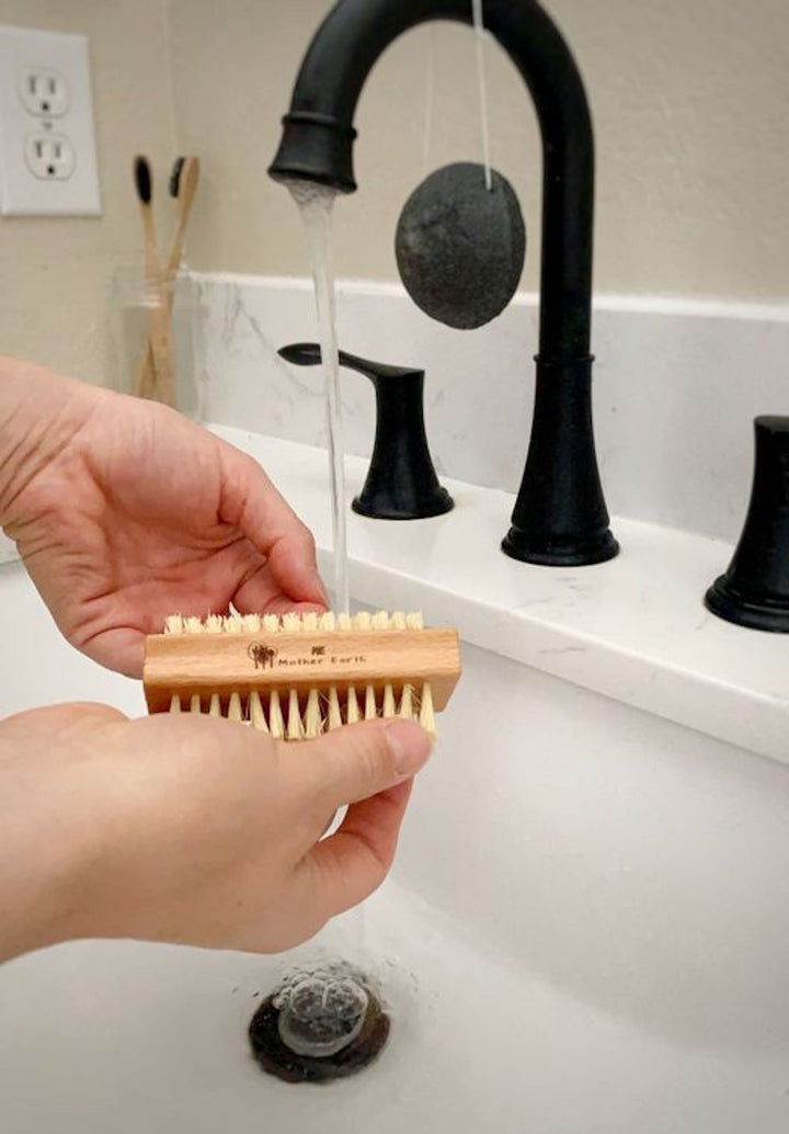 Wood Nail Brush Beauty Me Mother Earth
