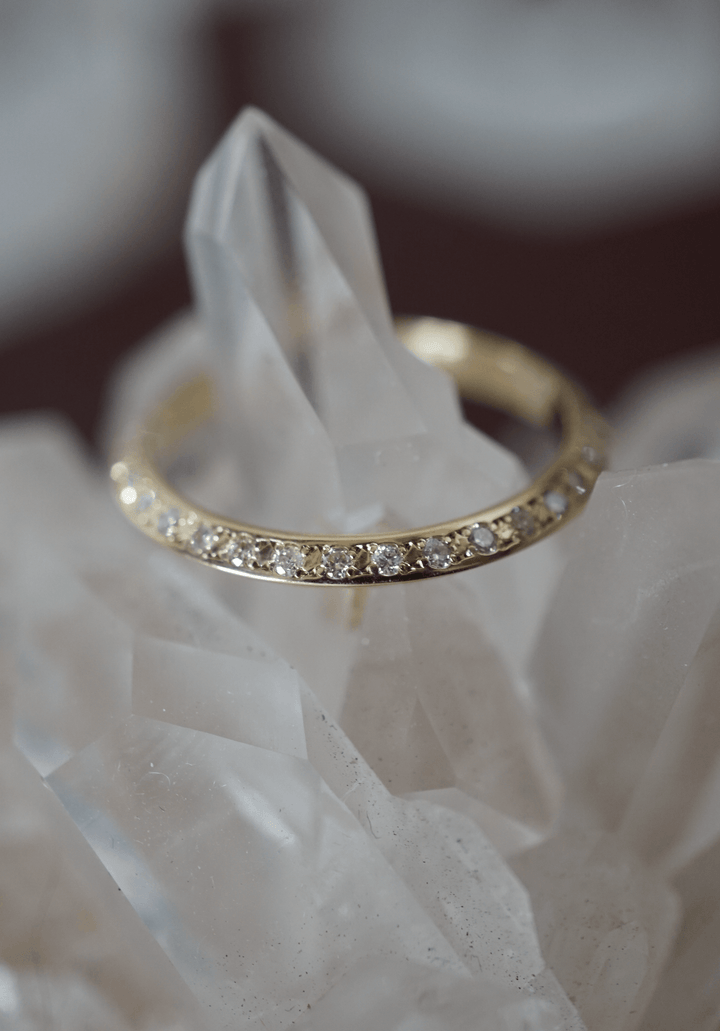 DIAMOND PAVÉ KNIFE EDGE BAND Bridal Jewelry Bayou with Love
