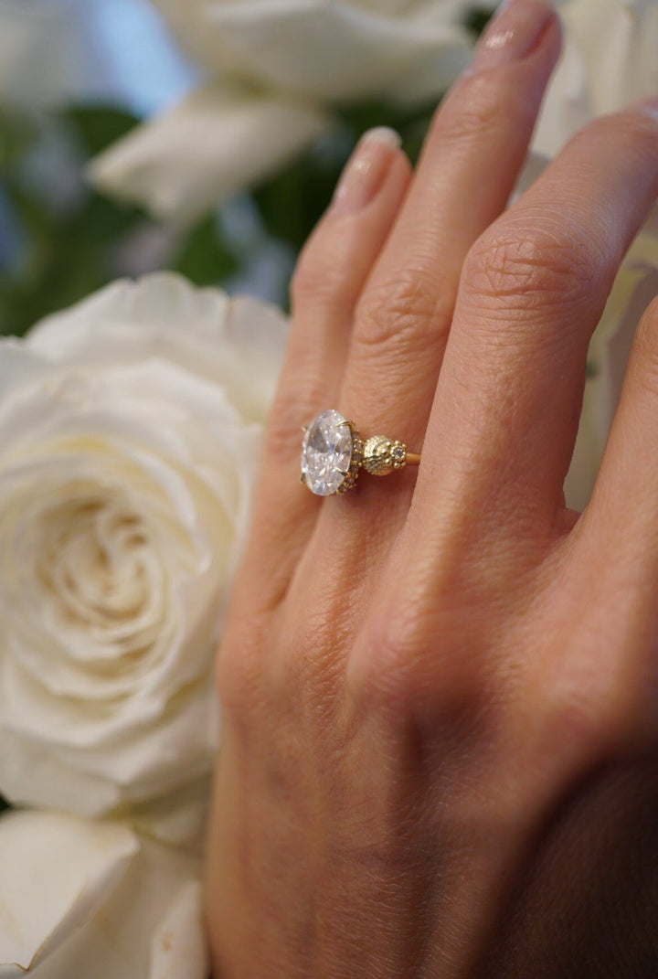 39The Marina 2.39ct | Proposals Jewelry Bayou with Love 